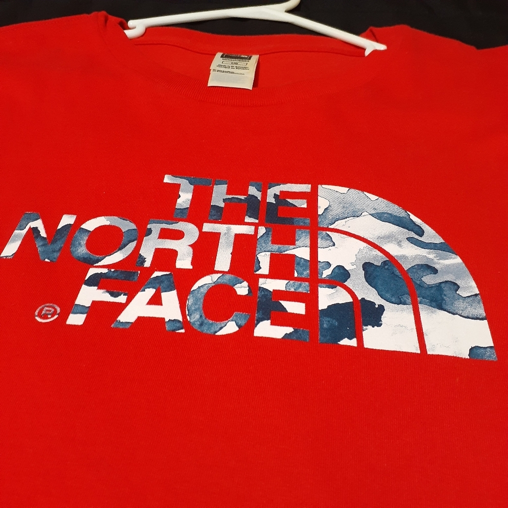 North face tee - Picture 2 of 4